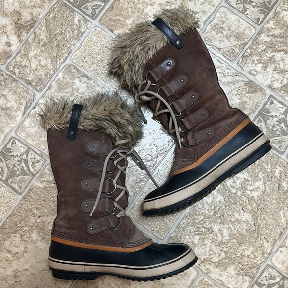 Sorel Shoes - Sorel Joan of Artic boots